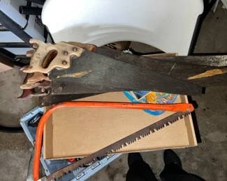 Many different kinds of hand saws
