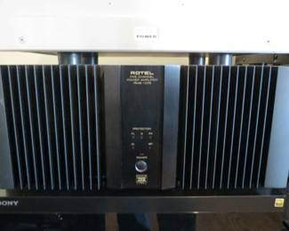 ROTEL RMB-1075 Five-Channel Power Amp