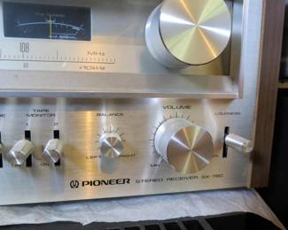 Vintage Pioneer SX-780 Stereo Receiver