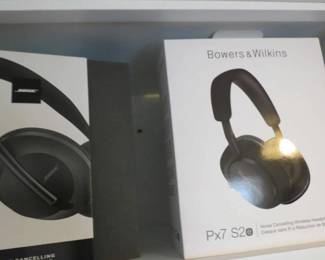 High Resolution Headphones, Black