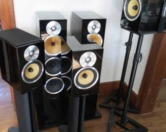 B&W Speaker