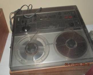 Sony reel-to-reel tape player/recorder