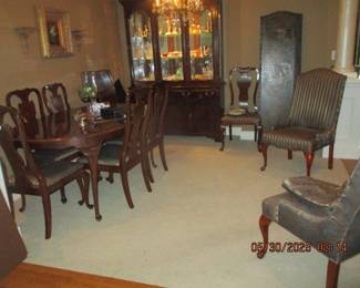 Dining room layout