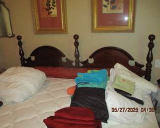 King size bed set