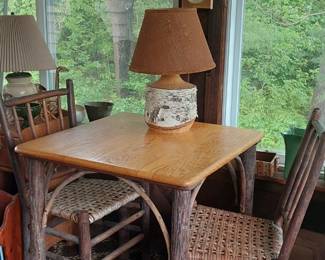 Table, has 4 chairs