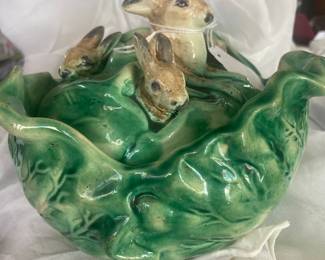 Majolica bowl with bunnies