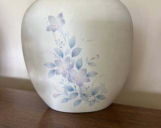 Tajimi Japan White Decorative Vase