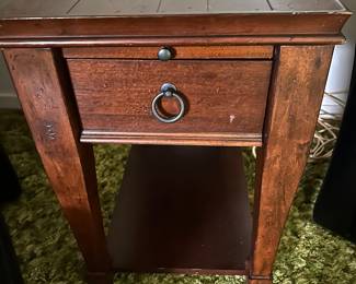Hammery Sunset Valley Rich Mahogany Chairside Table