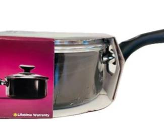 BRAND NEW! 2 QT Saucepan With Glass Lid