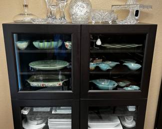 Ebony finish china cabinet. Pedestal Cake Stands
