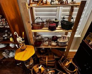 Longaberger Table and Baskets, Nativities