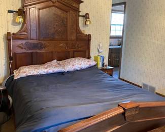 victorian bed