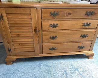 Pine Dresser