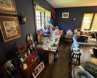More items from the large room.