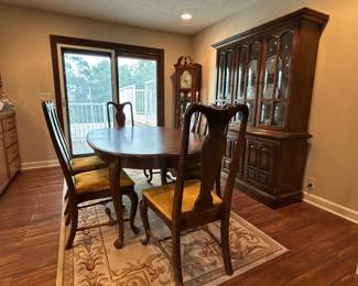 Ethan Allen kitchen table and chairs 