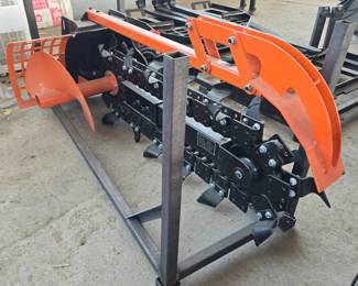 Unused MINI Skid Steer Hydraulic Trencher Attachment with Chain Drive System