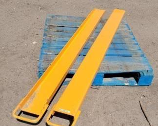 Unused 2024 Wolverine Pallet Forks Extensions