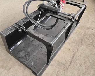 Unused Mini Skid Steer Hydraulic Skid Plate Grapple Attachment for Skid Steer