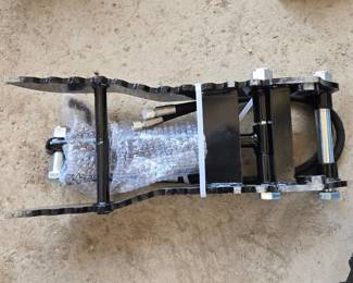 Unused Mini Excavator Hydraulic Thumb Attachment