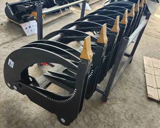 Unused CK-CLG72C Curved Log Grabber Skid Steer Attachment 72-inch