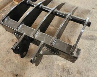 Rake - Mini Excavator Attachment | Fits to 1-3 Ton Excavator