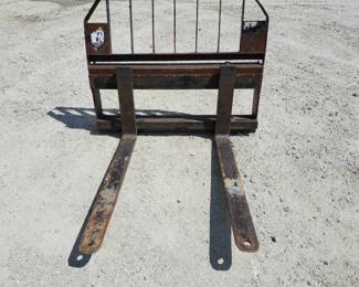 Heavy Duty Pallet Fork Attachment with Frame
