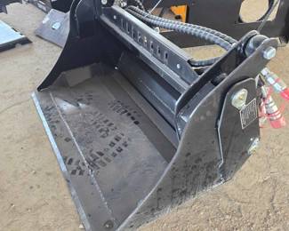 Unused MINI Skid Steer Heavy Duty Hydraulic 4-in-1 Bucket Attachment