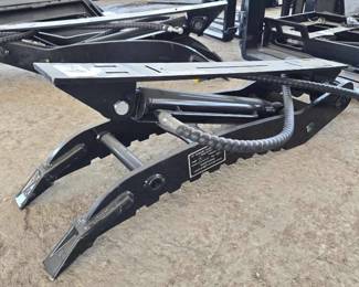 Unused Excavator Hydraulic 3 Ton Thumb Attachment