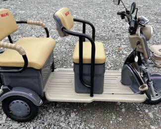 IRGC40 Electric Vehicle- New in Box