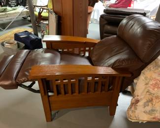 Side view of Lazy Boy mission style leather recliner.