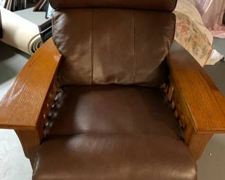 Lazy Boy mission style leather recliner - like new condition - $500
