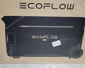 Ecoflow Solar generator NIB (includes 4 pictures)