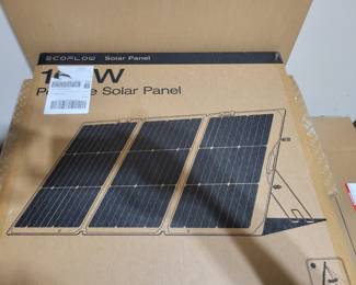 Ecoflow Solar generator NIB (includes 4 pictures)