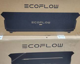 Ecoflow Solar generator NIB (includes 4 pictures)
