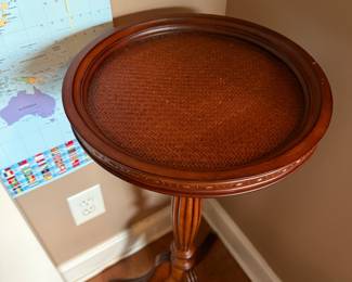#42 plant stand 14x33 $60.00