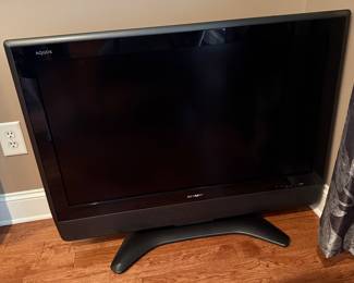 #13 AQOUS TV LC37D40U 37" $30.00