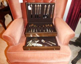 Silverplate Flatware Set