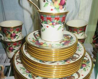 Lenox Holiday Tartan Dimension Collection Dish Set