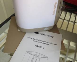 Pet Snowy Automatic Pet Water Fountain PS-010