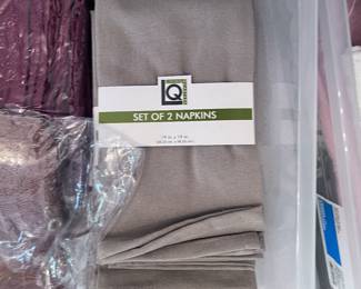 Set of 2 Living Quarters Napkins
