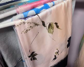 multicolor floral pattern scarf