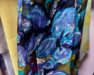 multicolor pattern scarf