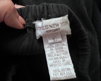 Jones New York sport pants