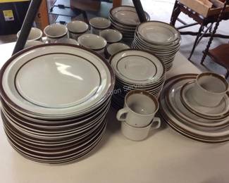 Sierra Stoneware dishes
