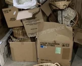 All kinds of baskets