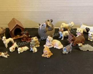 Miniature animal figurines