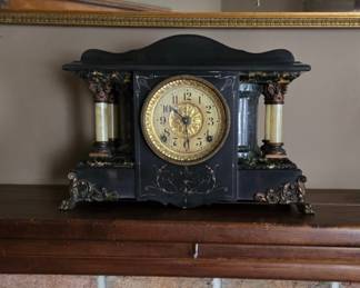 Antique Mantle Clock