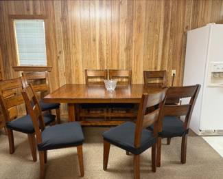 Another view of dining set
