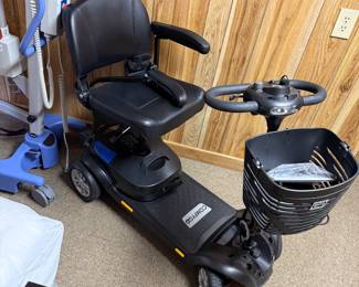 Mobility scooter