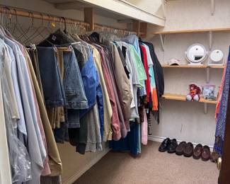 Men’s clothing & plus size women’s clothing